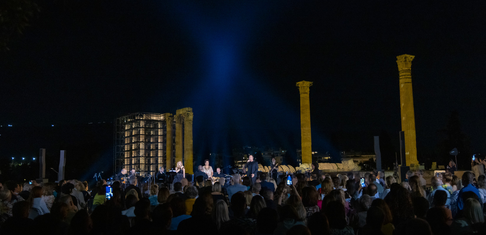 Το «Ταξίδι στο Φως» του Σταύρου Ξαρχάκου συνεχίζεται και το φετινό καλοκαίρι με την υποστήριξη της METLEN