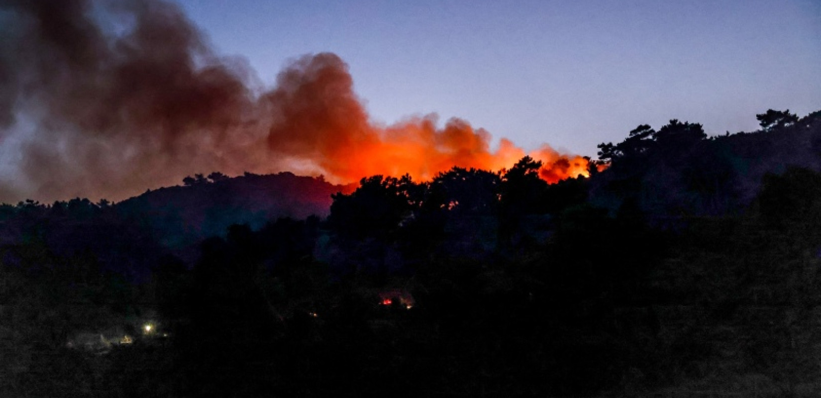 Χίος: Σε ύφεση η πυρκαγιά - Οι εκτιμήσεις για τα καμένα στρέμματα γης