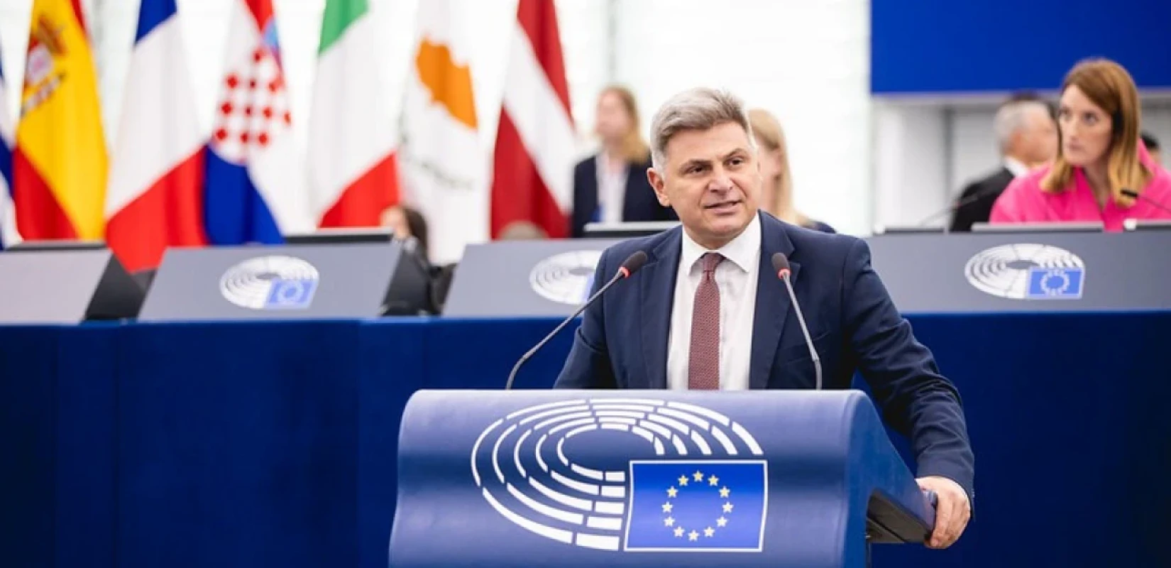 Φαραντούρης: Η κυβέρνηση να πει «όχι» στην κατάργηση του βέτο για ένταξη νέων χωρών στην ΕΕ
