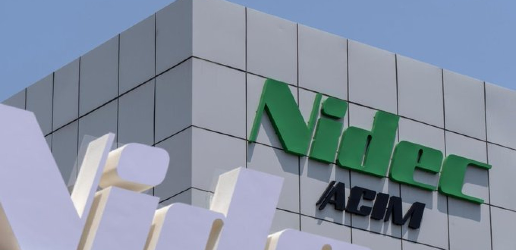 Η Toyota μπαίνει δυναμικά στον χώρο της ηλεκτροκίνησης - Η Nidec κατασκευάζει εξ ολοκλήρου νέο κινητήρα για να την βοηθήσει