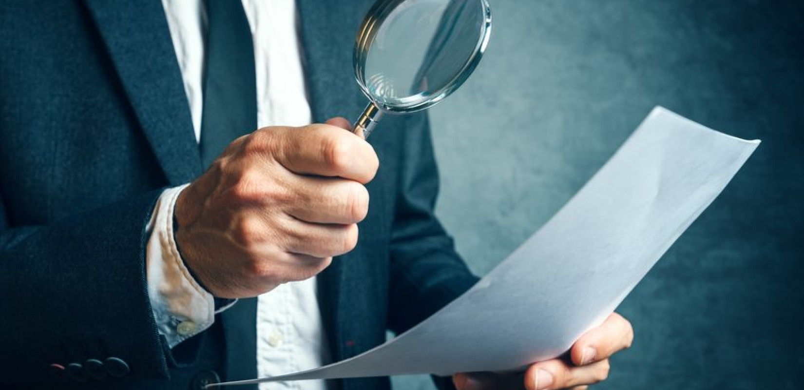 Επιθεώρηση Εργασίας: «Βροχή» οι παραβάσεις για αδήλωτη εργασία, δεδουλευμένα και ψηφιακή κάρτα