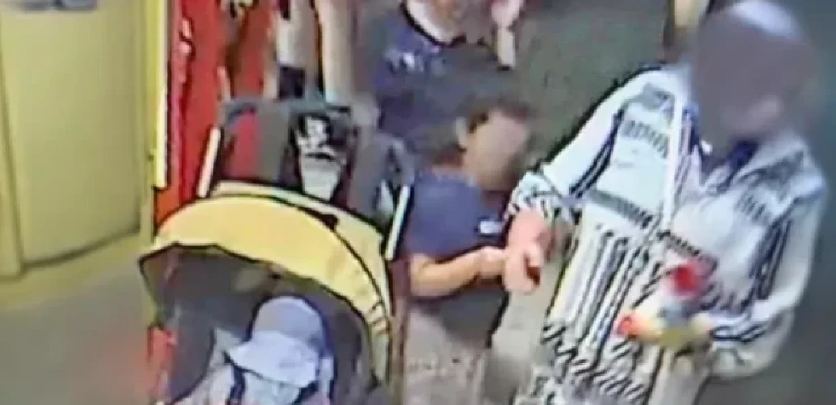 Νεκρό κοριτσάκι στο Παλαιό Φάληρο: Ομολόγησε η γυναίκα που συνελήφθη - Είχε κατηγορηθεί για έκθεση ανηλίκου σε κίνδυνο