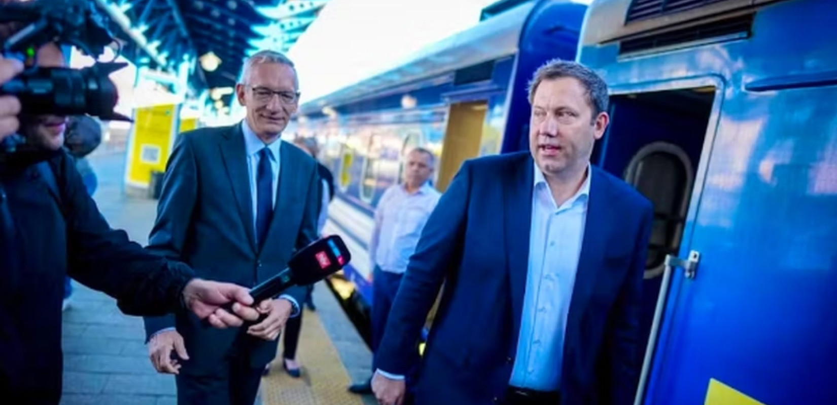 Γερμανία προς Πούτιν: «Δεν θα εγκαταλείψουμε την Ουκρανία» - Σκληρή προειδοποίηση από τον αντικαγκελάριο