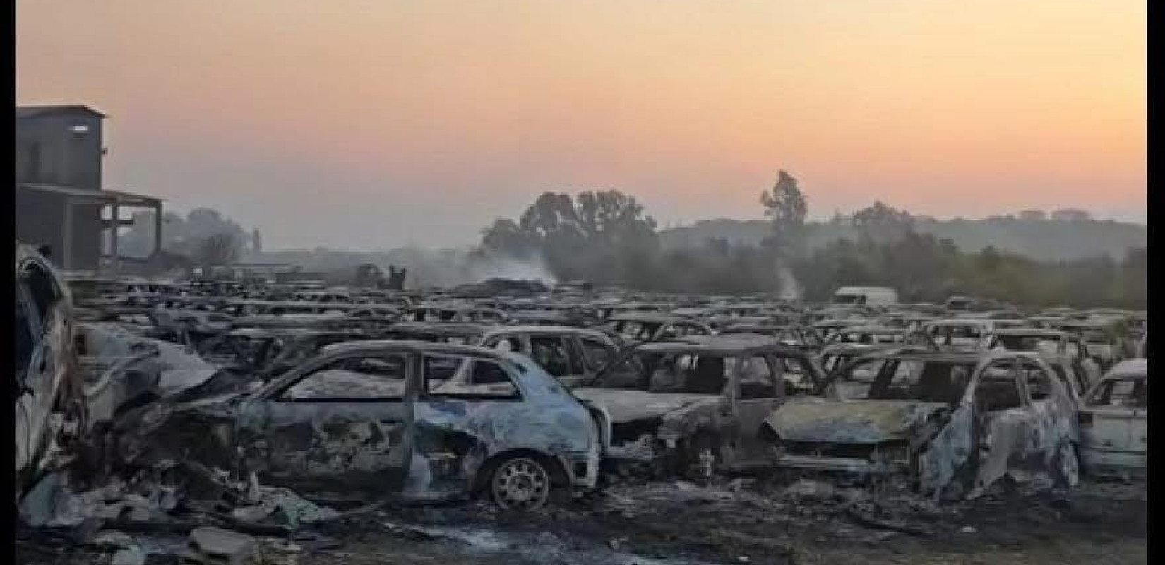 Καταστράφηκαν ολοσχερώς 550 αυτοκίνητα που βρίσκονταν στο τελωνείο της Πάτρας