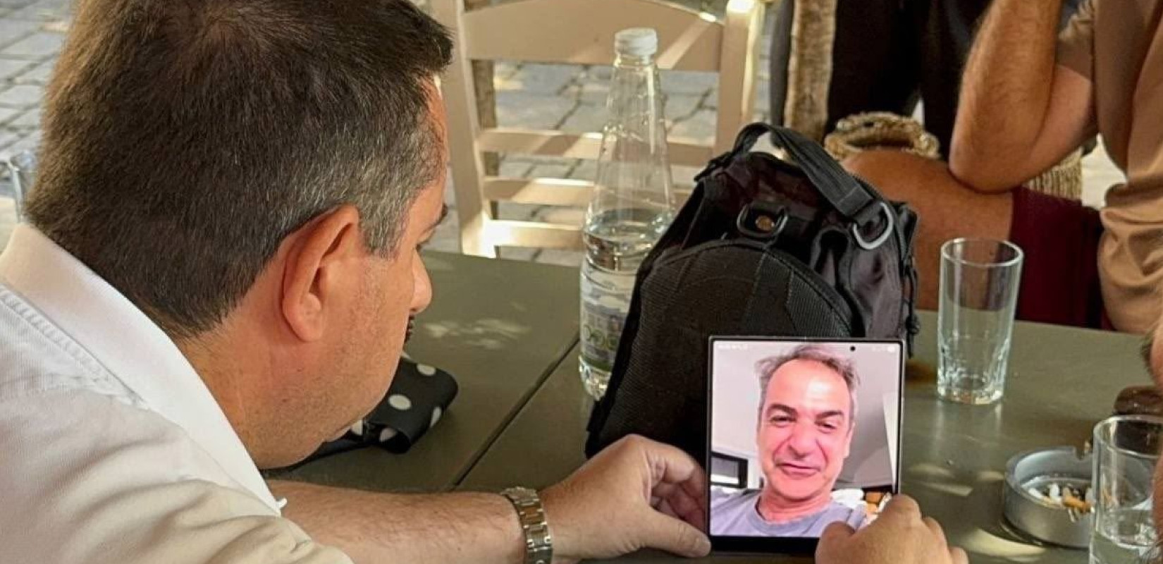 Χίος: Επικοινωνία Μητσοτάκη με τον πρόεδρο της Βολισσού για την καταστροφική πυρκαγιά