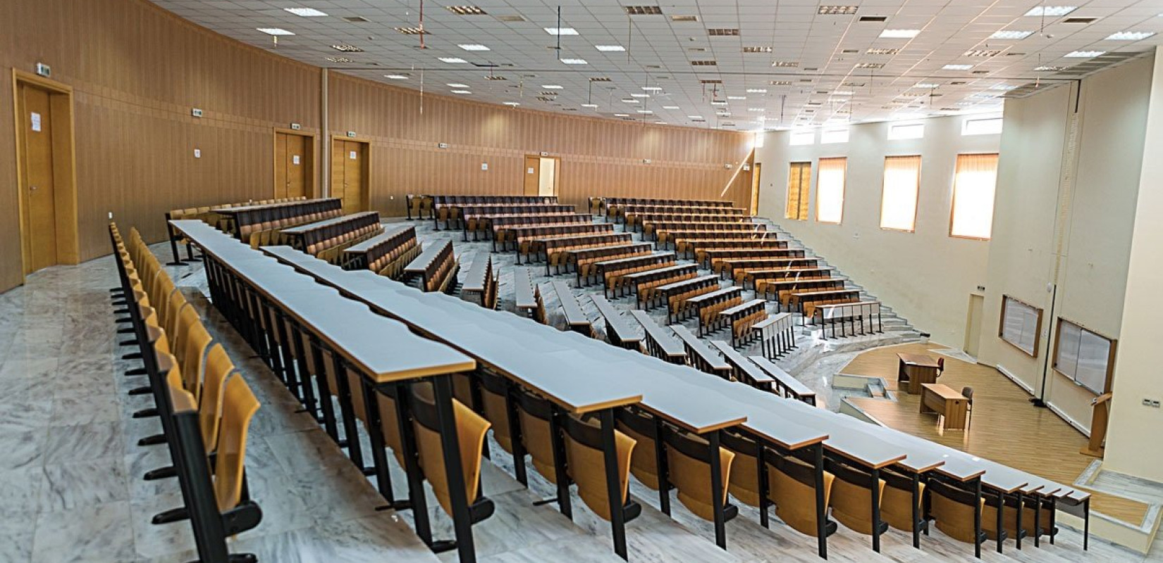 Μη Κρατικά Πανεπιστήμια: Τα ιδρύματα, τα δίδακτρα  και τα τελικά αποτελέσματα