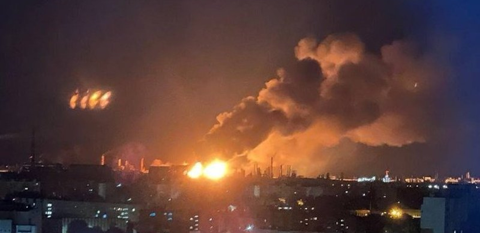 Ουκρανία: Ο στρατός λέει πως έπληξε δύο ρωσικά διυλιστήρια στη διάρκεια της νύχτας
