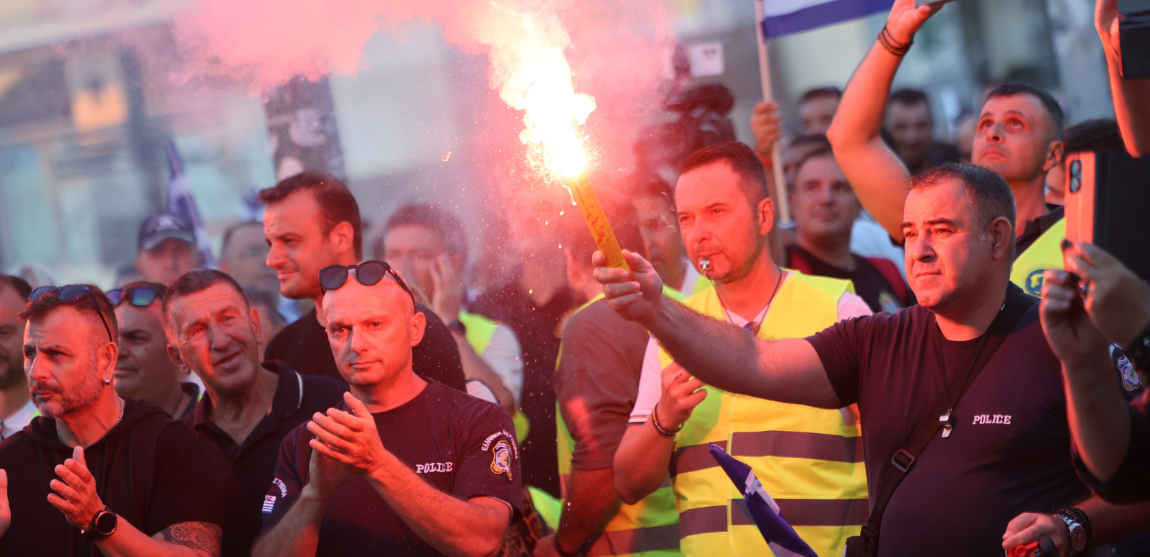 Θεσσαλονίκη: Πορεία διαμαρτυρίας πραγματοποίησαν οι ένστολοι μια μέρα πριν την 89η ΔΕΘ