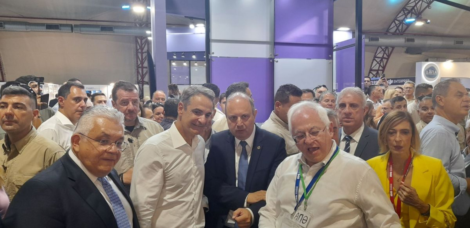 Πιλοτική εισαγωγή της Τεχνητής Νοημοσύνης στο ΑΠΘ ανακοίνωσε ο Πρωθυπουργός στο Περίπτερο του Αριστοτελείου στη ΔΕΘ