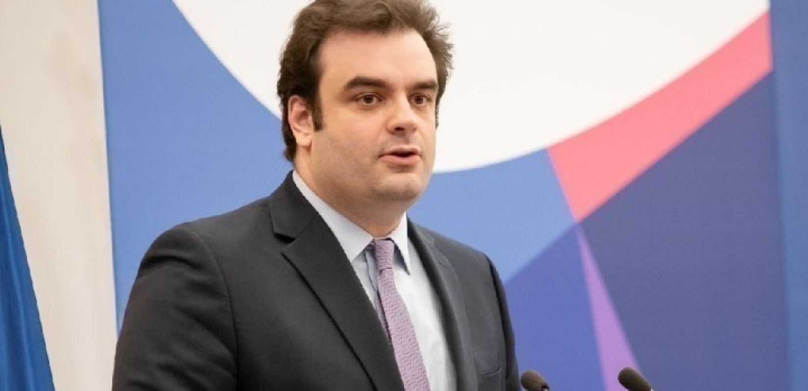 Πιερρακάκης: Δέκα χρόνια μετά το δημοψήφισμα του 2015 - Η ανάκαμψη της Ελλάδας και οι προκλήσεις για την οικονομία