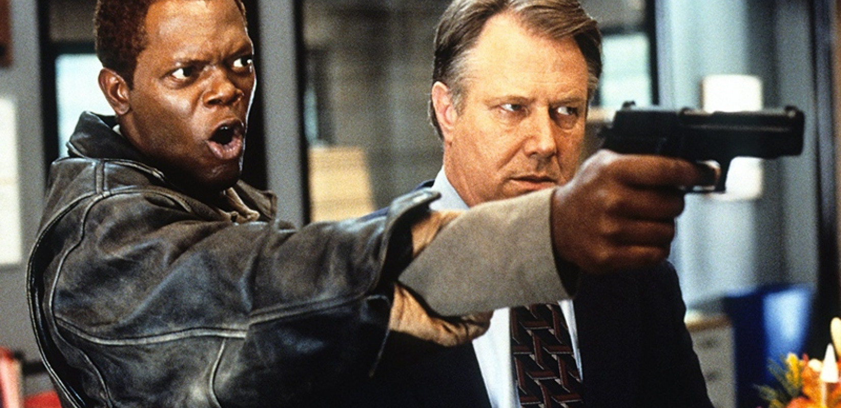 Όλες οι ταινίες που παίζουν σήμερα στην τηλεόραση - Δείτε τα τρέιλερ