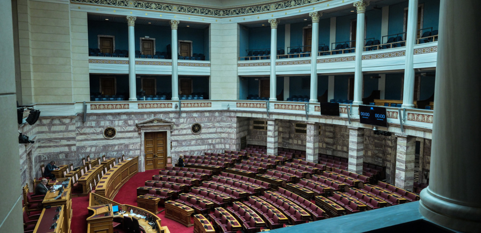 Βουλή: Κατατέθηκε η ΠΝΠ για τη στήριξη του πρωτογενούς τομέα και την αντιμετώπιση της ευλογιάς