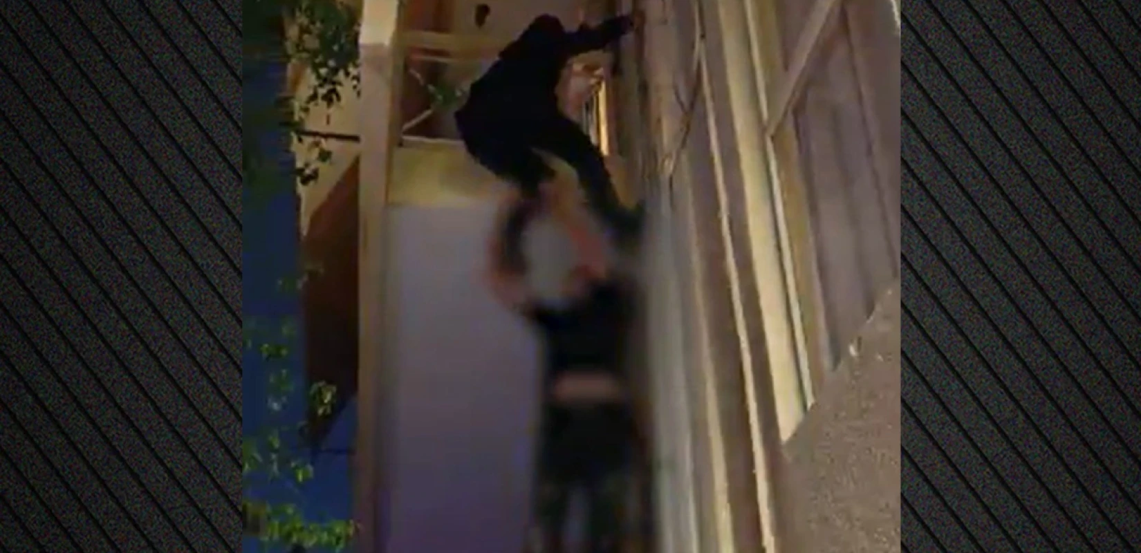 Καμίνια: Αδελφές άφησαν μόνο τον 5χρονο αδελφό τους - Δείτε βίντεο από τη διάσωσή του από την ΕΛΑΣ