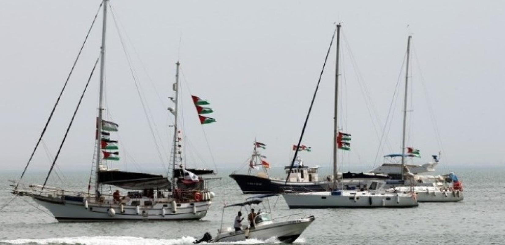 Το Ισραήλ αναχαίτισε τον στολίσκο Global Sumud Flotilla για τη Γάζα: Διεθνείς καταγγελίες για παράνομη ενέργεια - Τι έγινε με το ελληνικό πλοίο «Οξυγόνο»