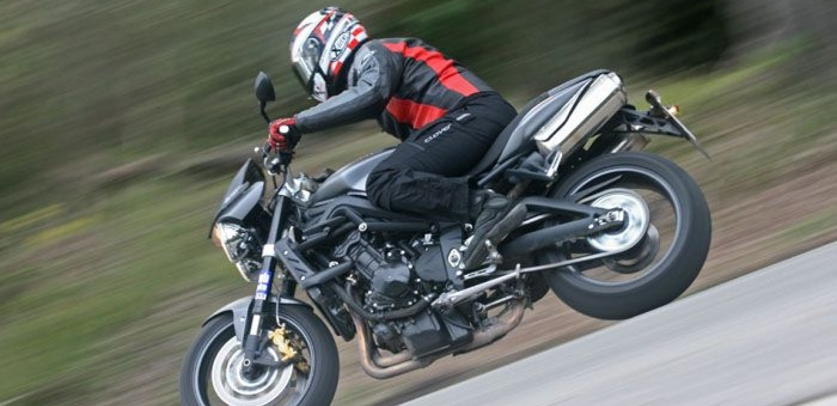 Θεσσαλονίκη: Επικίνδυνη βόλτα χωρίς κράνος κατέληξε σε καταδίωξη και σύλληψη 21χρονου