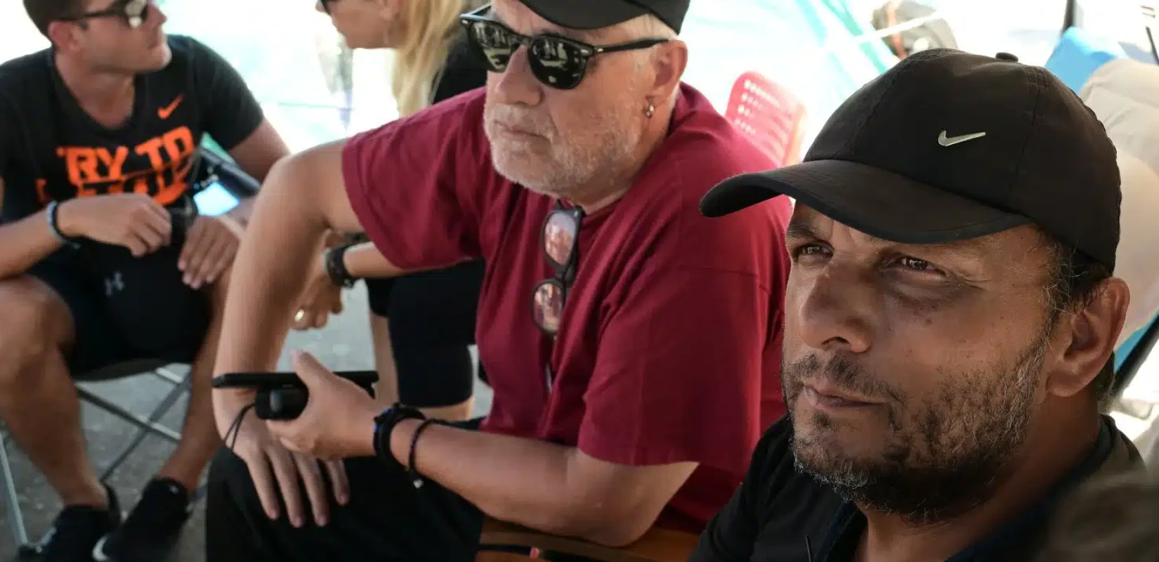 Τέμπη: Στο νοσοκομείο ο απεργός πείνας Δημήτρης Οικονομόπουλος, που συμπαραστέκεται στον Ρούτσι