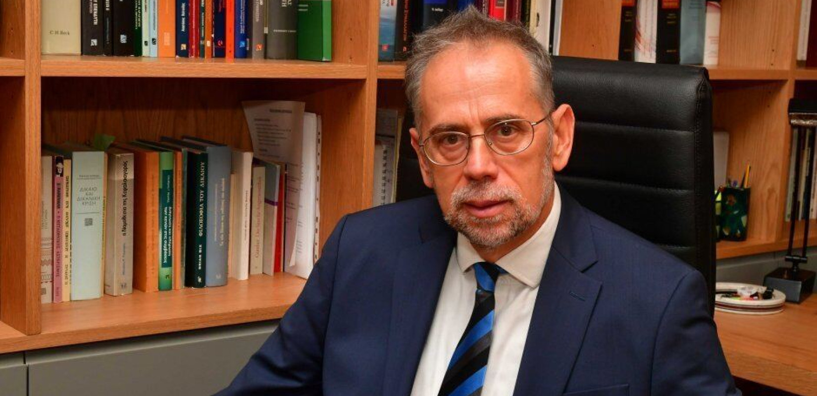 Κρυφές χρεώσεις στις δόσεις ασφαλίστρων ζωής