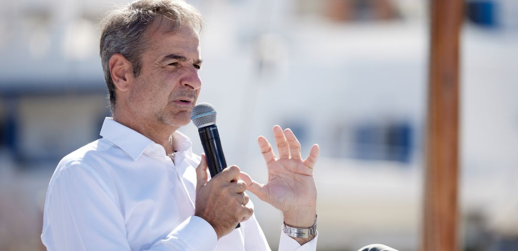 Κ. Μητσοτάκης: Το μνημείο του Αγνώστου Στρατιώτη δεν μπορεί να γίνεται πεδίο άσχετων εκδηλώσεων - Στο υπουργείο Εθνικής Άμυνας η προστασία του