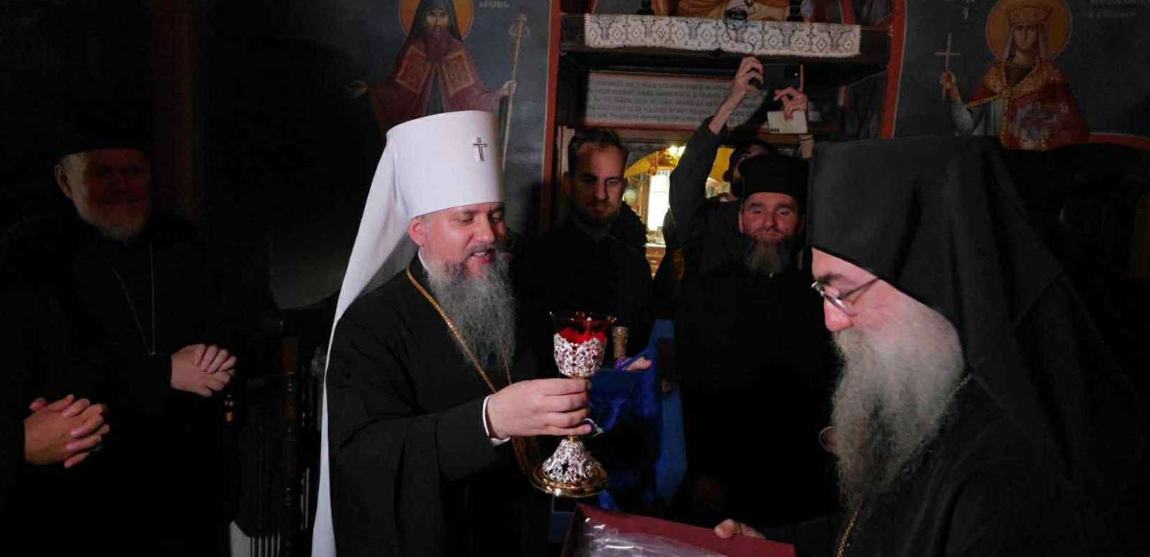 Στο Άγιο Όρος ο Μητροπολίτης Κιέβου Επιφάνιος - Επισκέφθηκε την Ι. Μ. Εσφιγμένου, δείτε φωτογραφίες