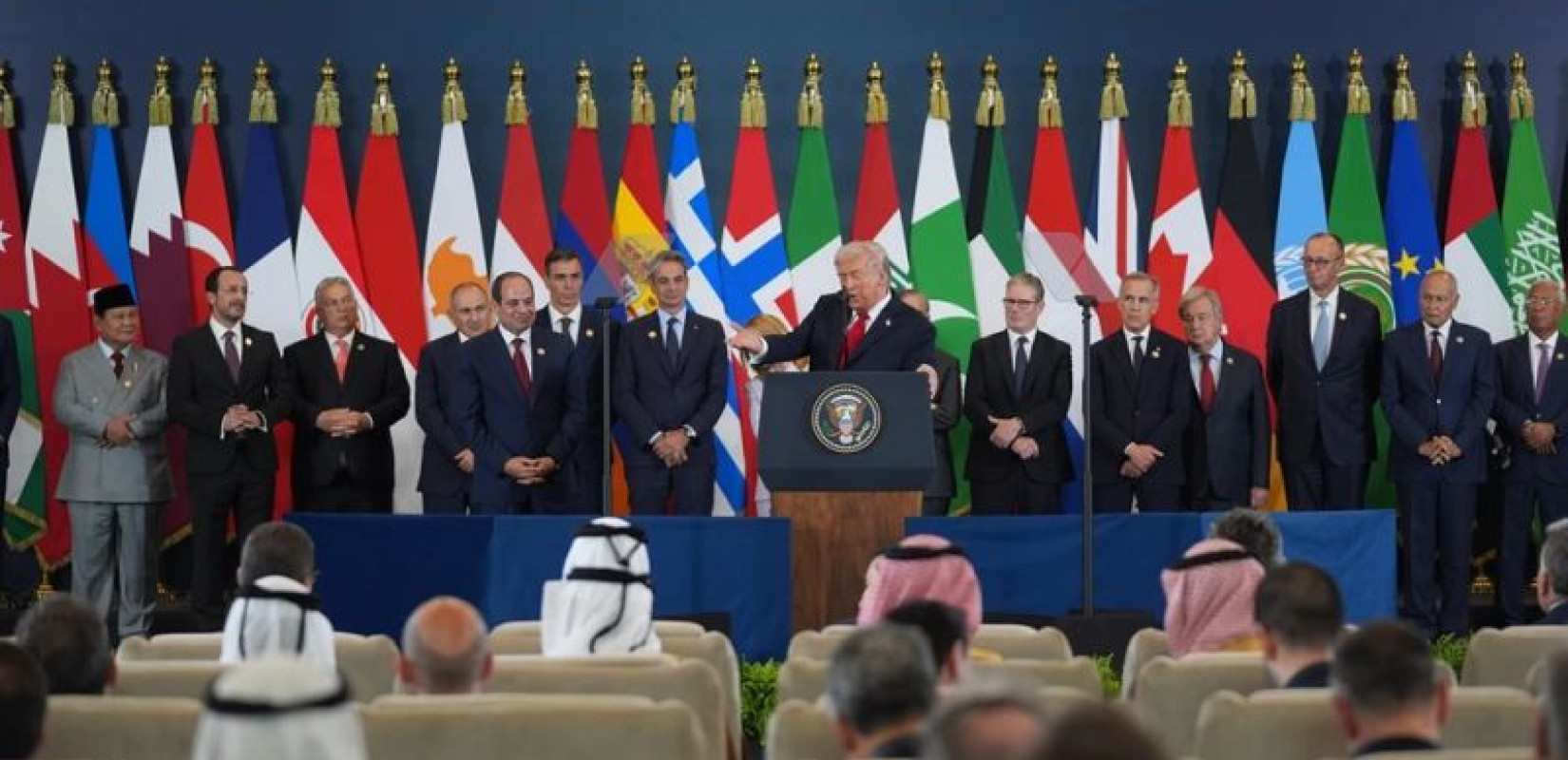 Η «Διακήρυξη Τραμπ» για Ειρήνη και Ευημερία στη Γάζα – Τι προβλέπει η συμφωνία του Σαρμ Ελ Σέιχ