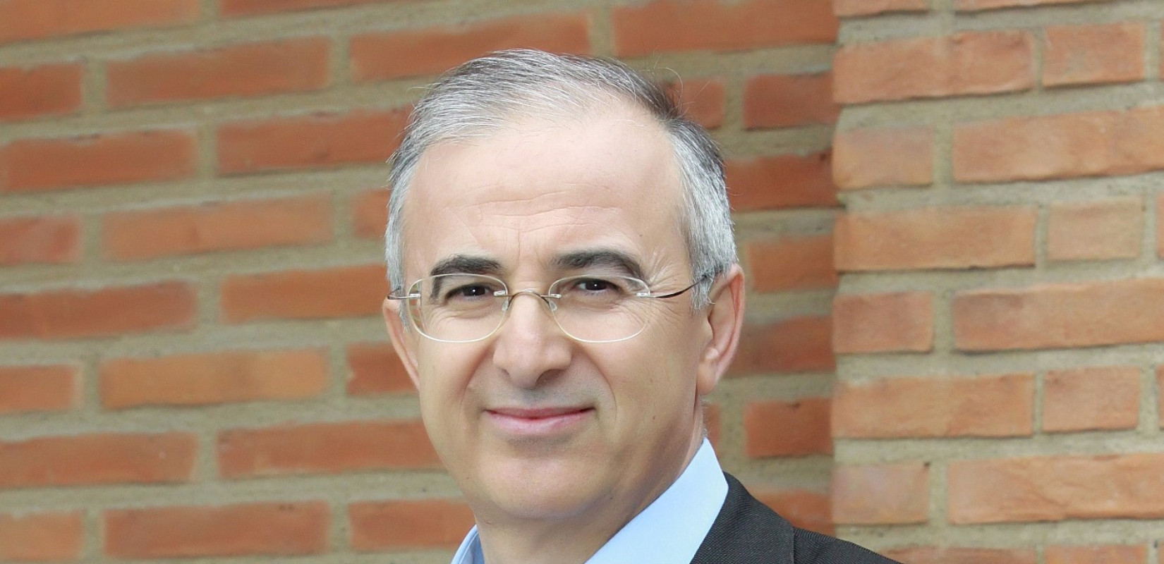 Απέλαση Νίκου Ασλανίδη από την Τουρκία: Ζητούνται απαντήσεις - Ερώτησεις στη Βουλή και στην Ευρωβουλή