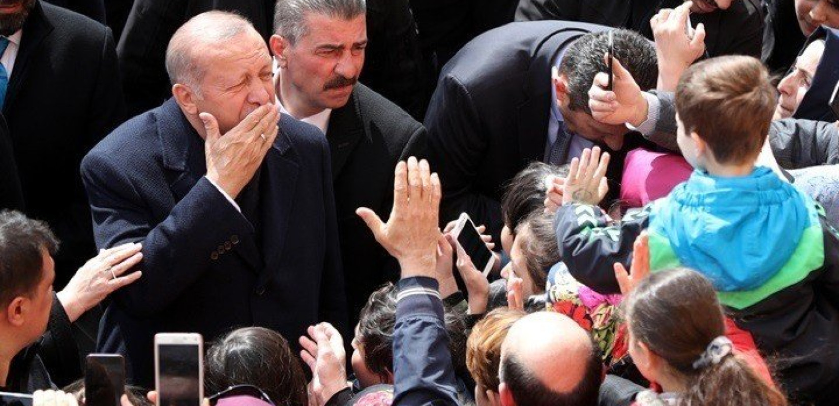 Τουρκία: Ο Ερντογάν χάνει την Άγκυρα, αλλά κερδίζει την Κωνσταντινούπολη