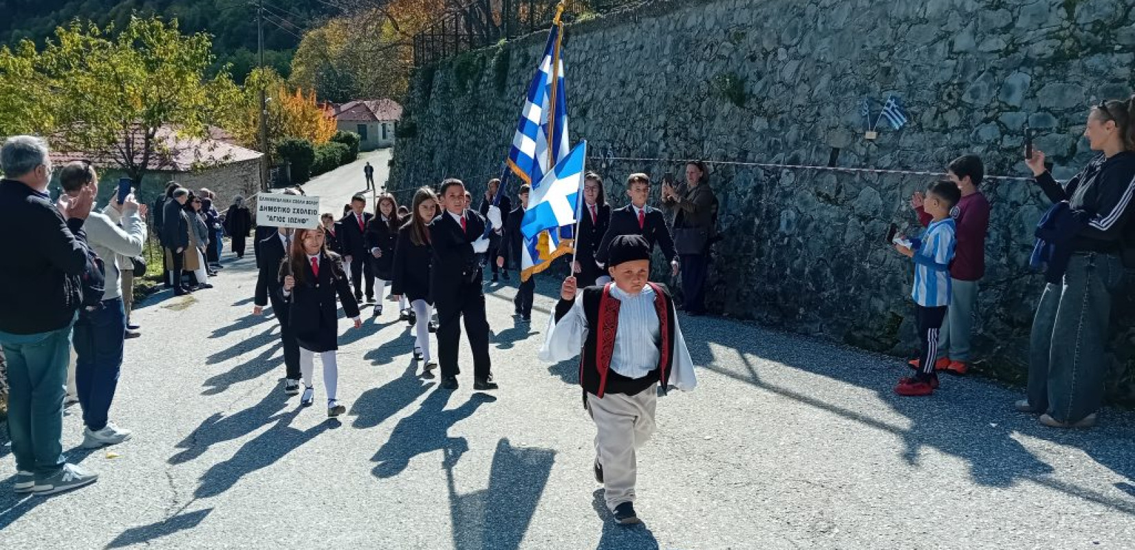 Καστανιά Καλαμπάκας: Μαθητική παρέλαση μετά από 27 χρόνια