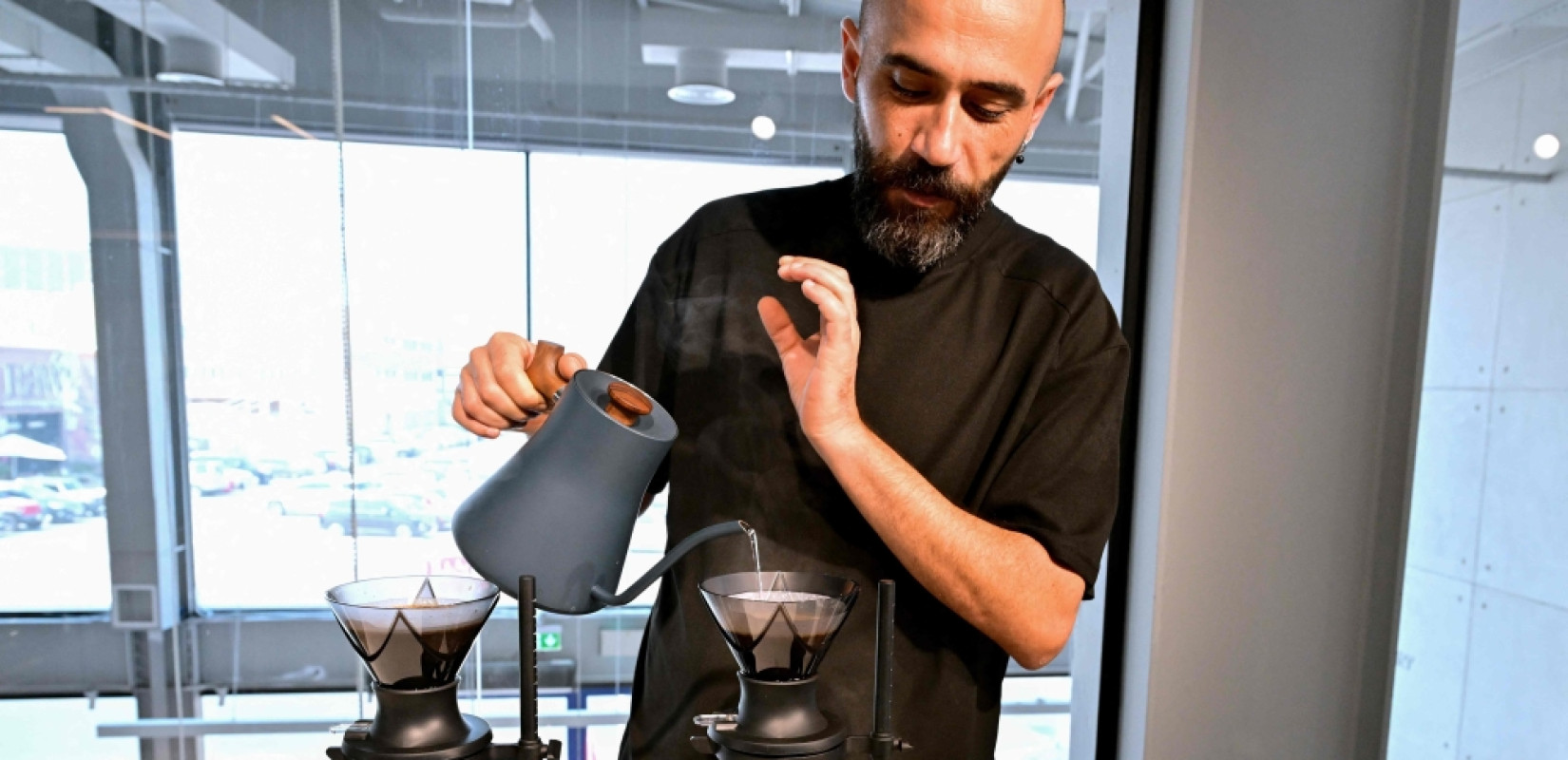 Καφές από «χρυσό» στο Ντουμπάι: Γιατί κοστίζει 1.000 δολάρια το φλιτζάνι