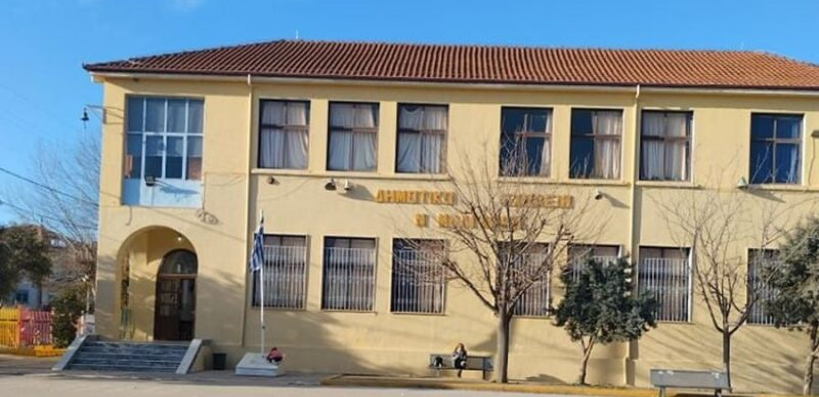 Θεσσαλονίκη: Στο στόχαστρο κλεφτών το Δημοτικό Σχολείο Νέων Μαλγάρων - Έκλεψαν αρμόνιο, καλοριφέρ και σωληνώσεις  (βίντεο)