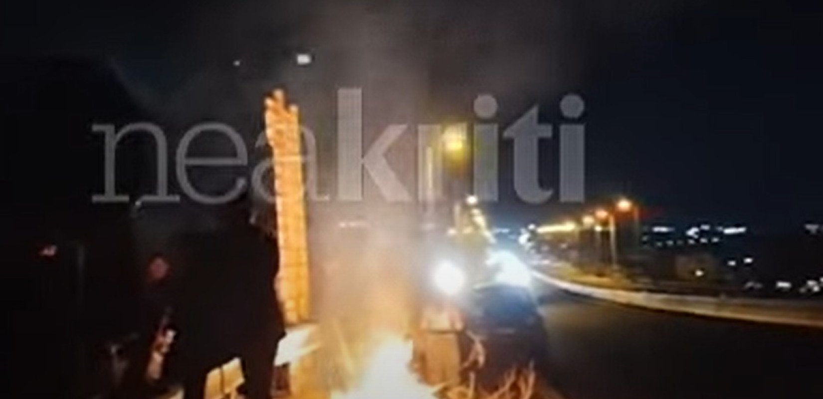 ΒΟΑΚ: Στα μπλόκα τους παραμένουν αγρότες και κτηνοτρόφοι
