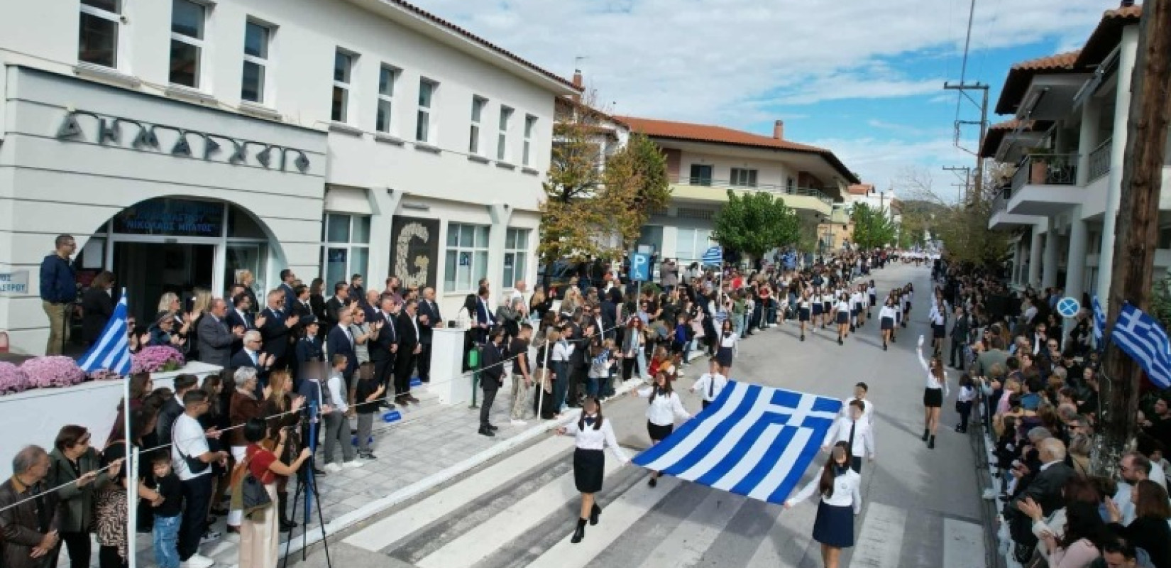 Θεσσαλονίκη: Με λαμπρότητα τιμήθηκε η επέτειος της 28ης Οκτωβρίου στον Δ. Ωραιοκάστρου