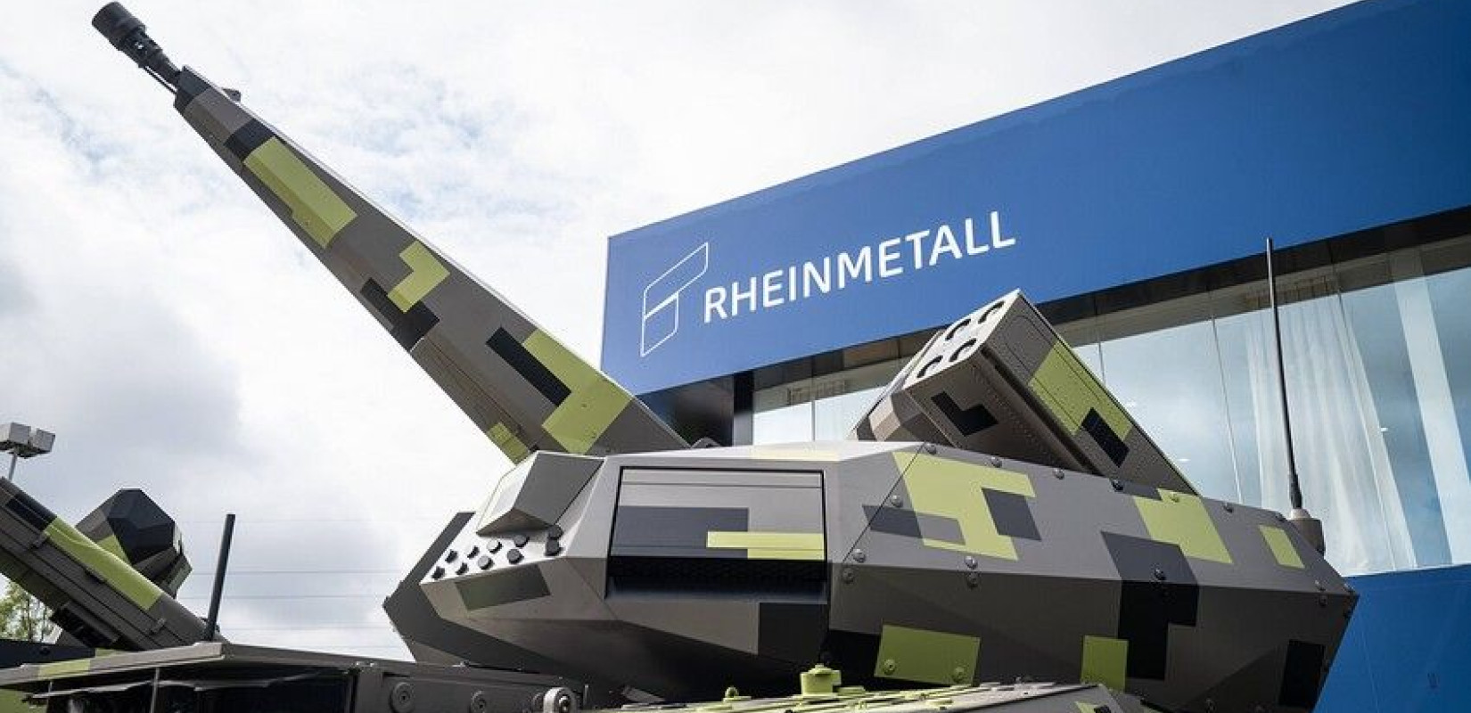 Βουλγαρία και Rheinmetall υπογράφουν συμφωνία για την κατασκευή εργοστασίου παραγωγής πυρίτιδας και πυρομαχικών