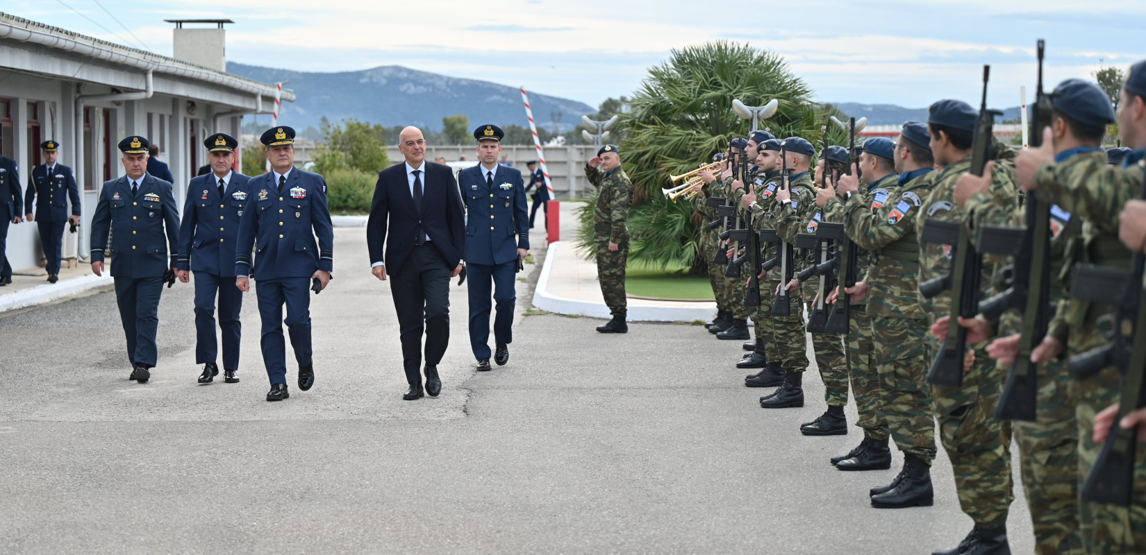 Δένδιας από την 112 Πτέρυγα Μάχης: «Η χώρα έχει αποκτήσει πάλι στόλο μεταγωγικών αεροσκαφών»