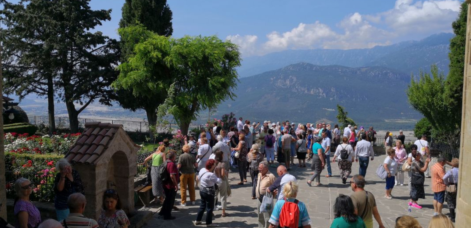 Ξεκινούν οι αιτήσεις για το πρόγραμμα κοινωνικού τουρισμού για συνταξιούχους ελεύθερους επαγγελματίες
