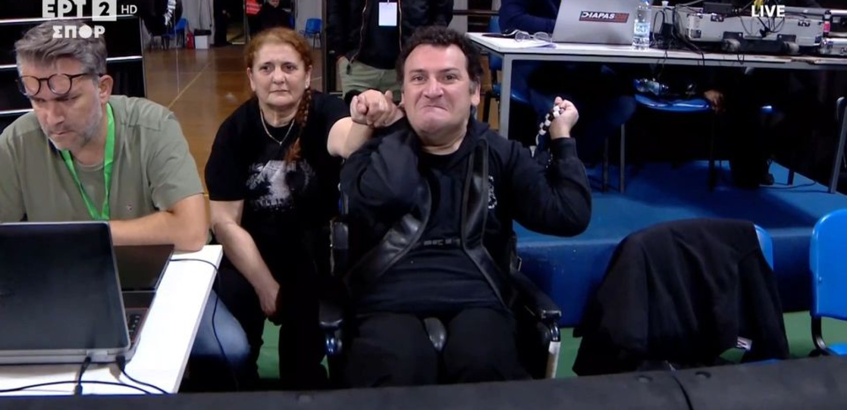 Μπάσκετ: Στο πλευρό του ΠΑΟΚ στο ντέρμπι ο πιο πιστός του φίλαθλος ως προσκεκλημένος της ΚΑΕ Άρης (βίντεο)