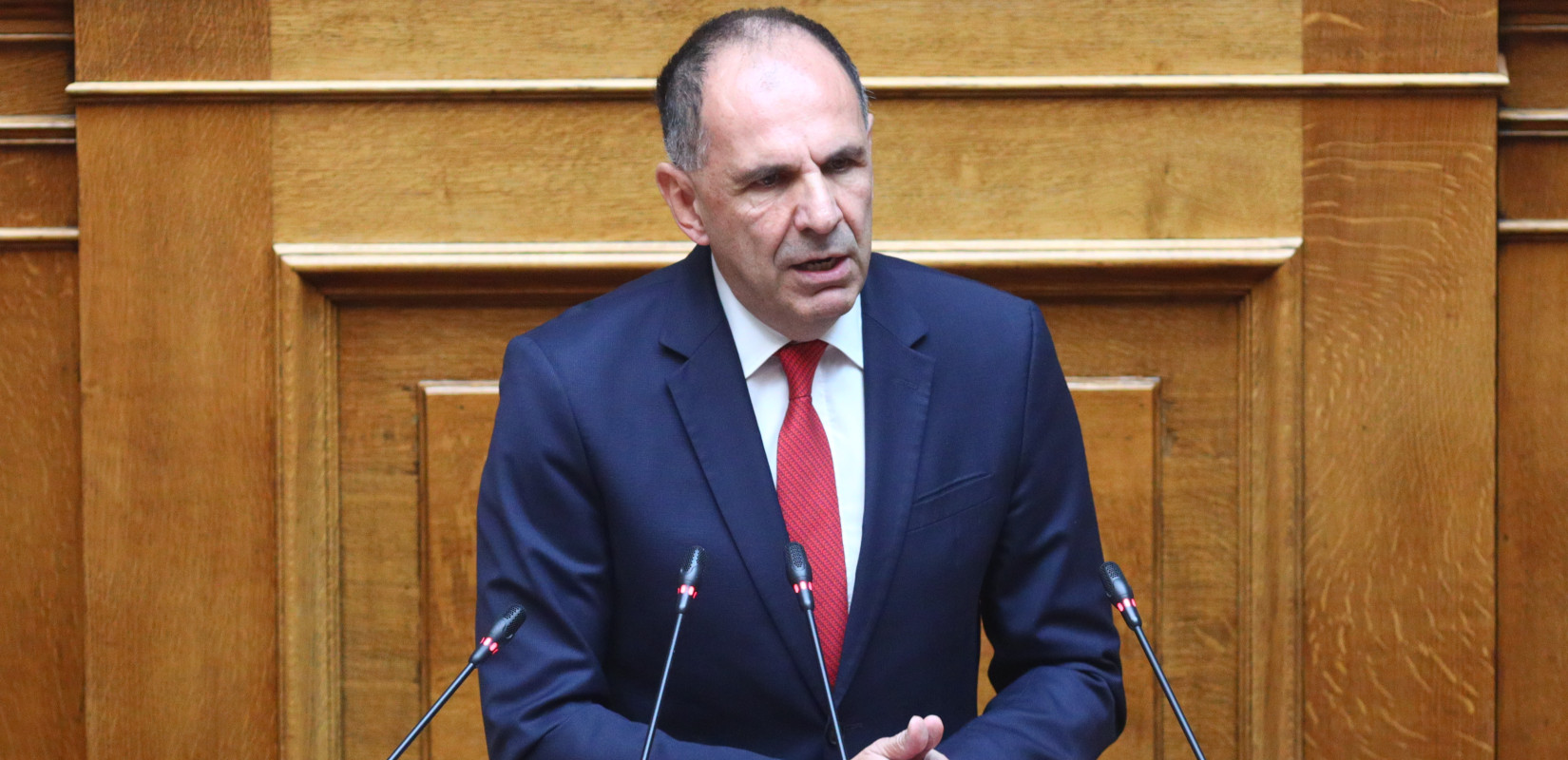 Στη Βουλή ο Γ. Γεραπετρίτης για τα ελληνοτουρκικά: Ενημέρωση για το 6ο Ανώτατο Συμβούλιο Συνεργασίας