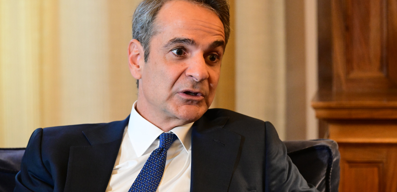 Μητσοτάκης για την Παγκόσμια Ημέρα Εξάλειψης της Βίας Κατά των Γυναικών: Η βία δεν είναι ποτέ ιδιωτική υπόθεση