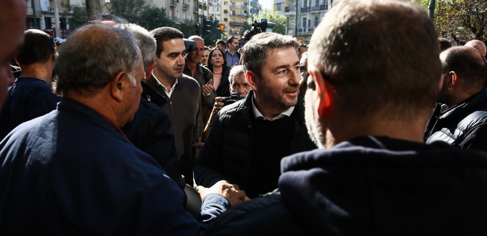 Η στρατηγική του ΠΑΣΟΚ για συμμαχία με την κοινωνία