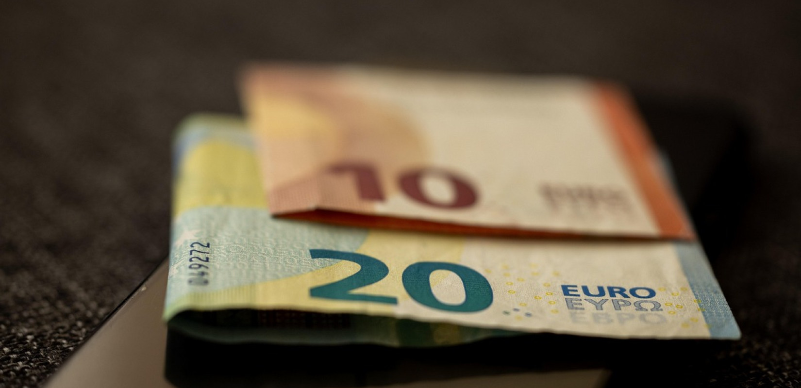 Ο γολγοθάς των Ελλήνων εργαζομένων: Καθηλωμένα τα πραγματικά εισοδήματα