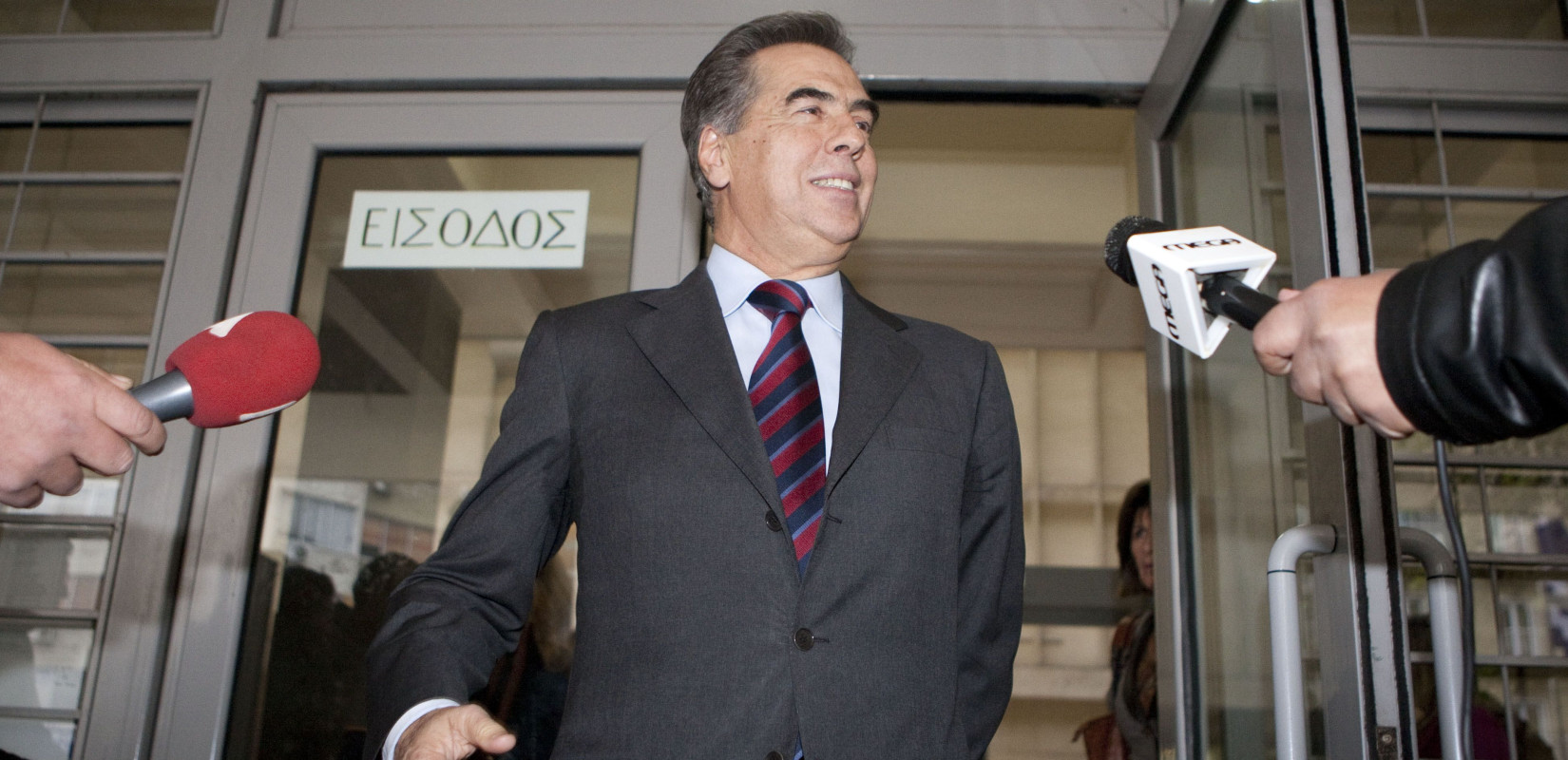 Β. Παπαγεωργόπουλος: Είκοσι χρόνια μετά το σκάνδαλο της υπεξαίρεσης και ούτε μία συγνώμη