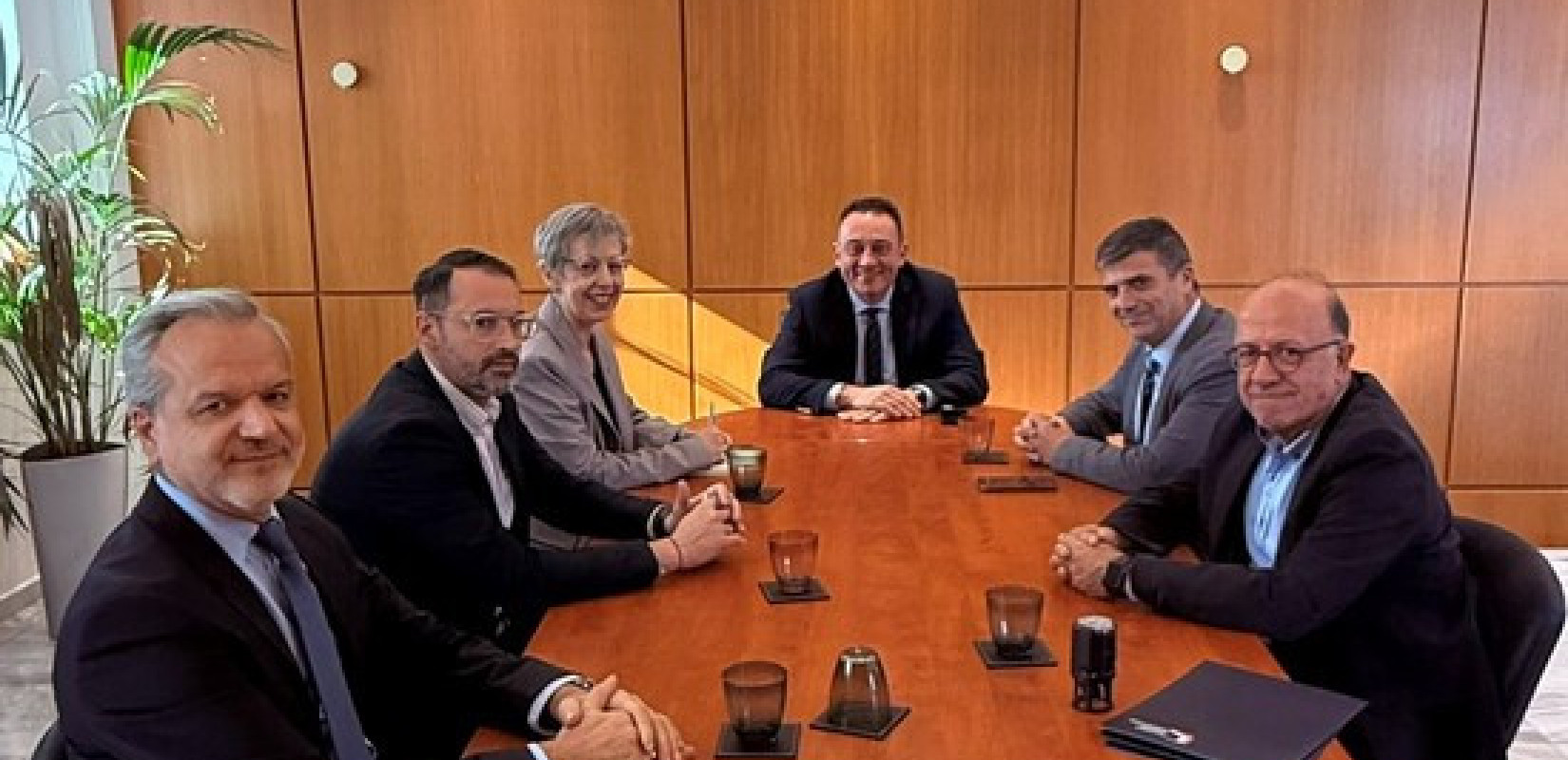 Πρωτόκολλο Συνεργασίας Υπ. Παιδείας – Ε.Α.Π. για την προώθηση της Επαγγελματικής Εκπαίδευσης, Κατάρτισης και Διά Βίου Μάθηση