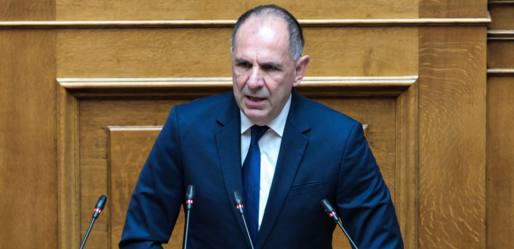 Γ. Γεραπετρίτης: Δεσμεύομαι ενώπιον της Βουλής - Καμία απολύτως συζήτηση κυριαρχίας ή έκπτωση διαχρονικών εθνικών ελληνικών θέσεων