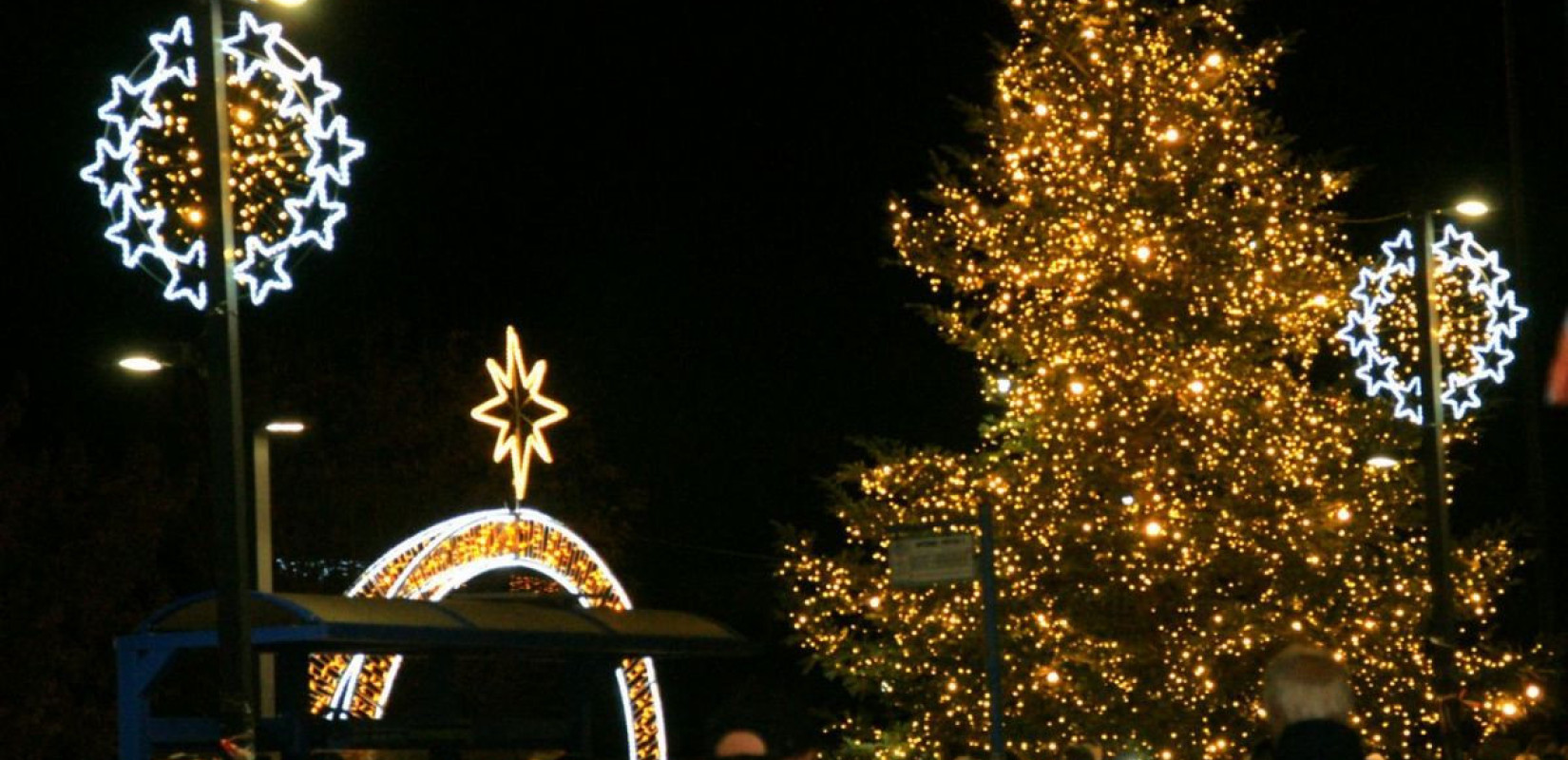 Δήμος Κορδελιού - Ευόσμου: Γιορτή φωτισμού του χριστουγεννιάτικου δέντρου