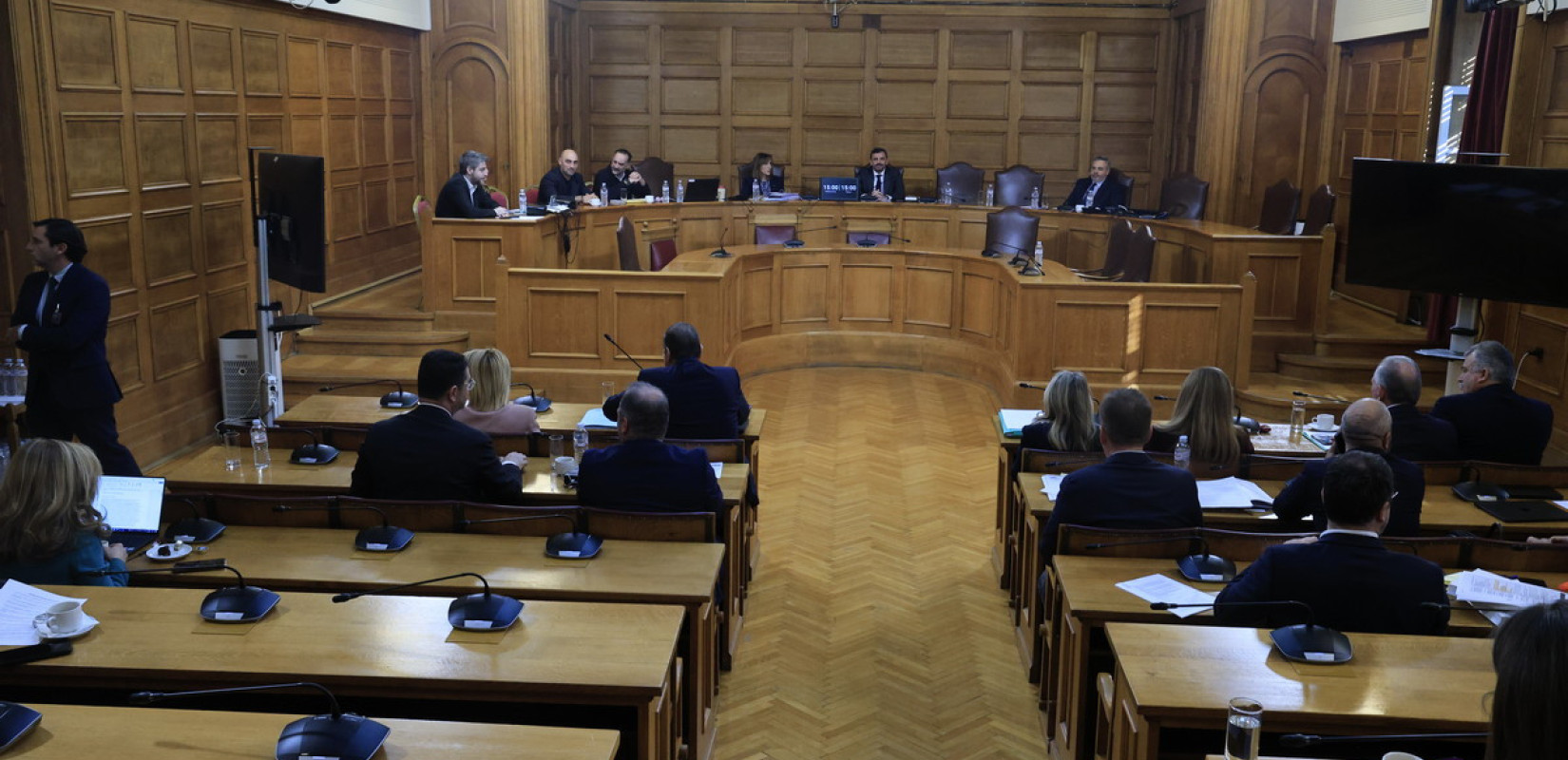 Εξεταστική ΟΠΕΚΕΠΕ-Γρ. Αποστολάκος: Υπήρχαν μεμονωμένα περιστατικά παραβατικότητας - Βολεύτηκαν όλες οι κυβερνήσεις με την τεχνική λύση