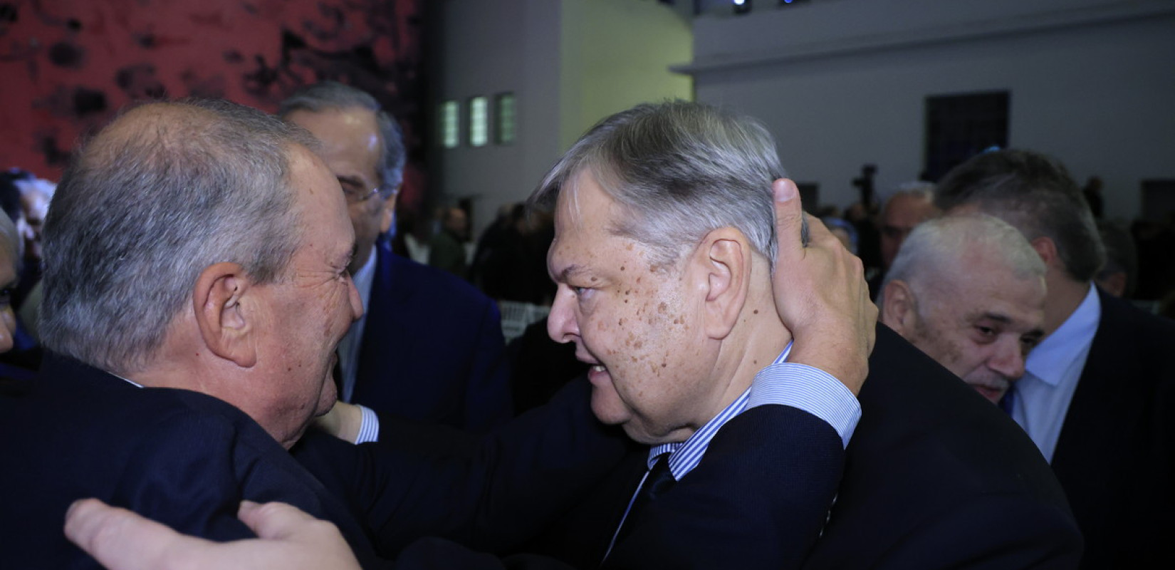 Πού το πάνε Καραμανλής-Βενιζέλος