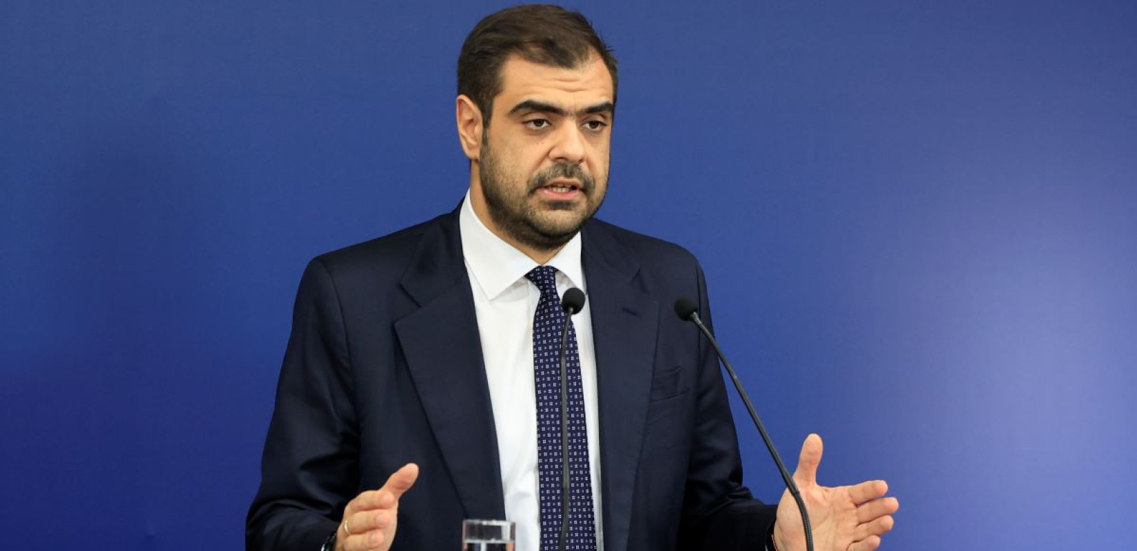 Π. Μαρινάκης: Η κυβέρνηση ακολουθεί αυτό που λένε οι ειδικοί -Δεν υπάρχει εγκεκριμένο εμβόλιο