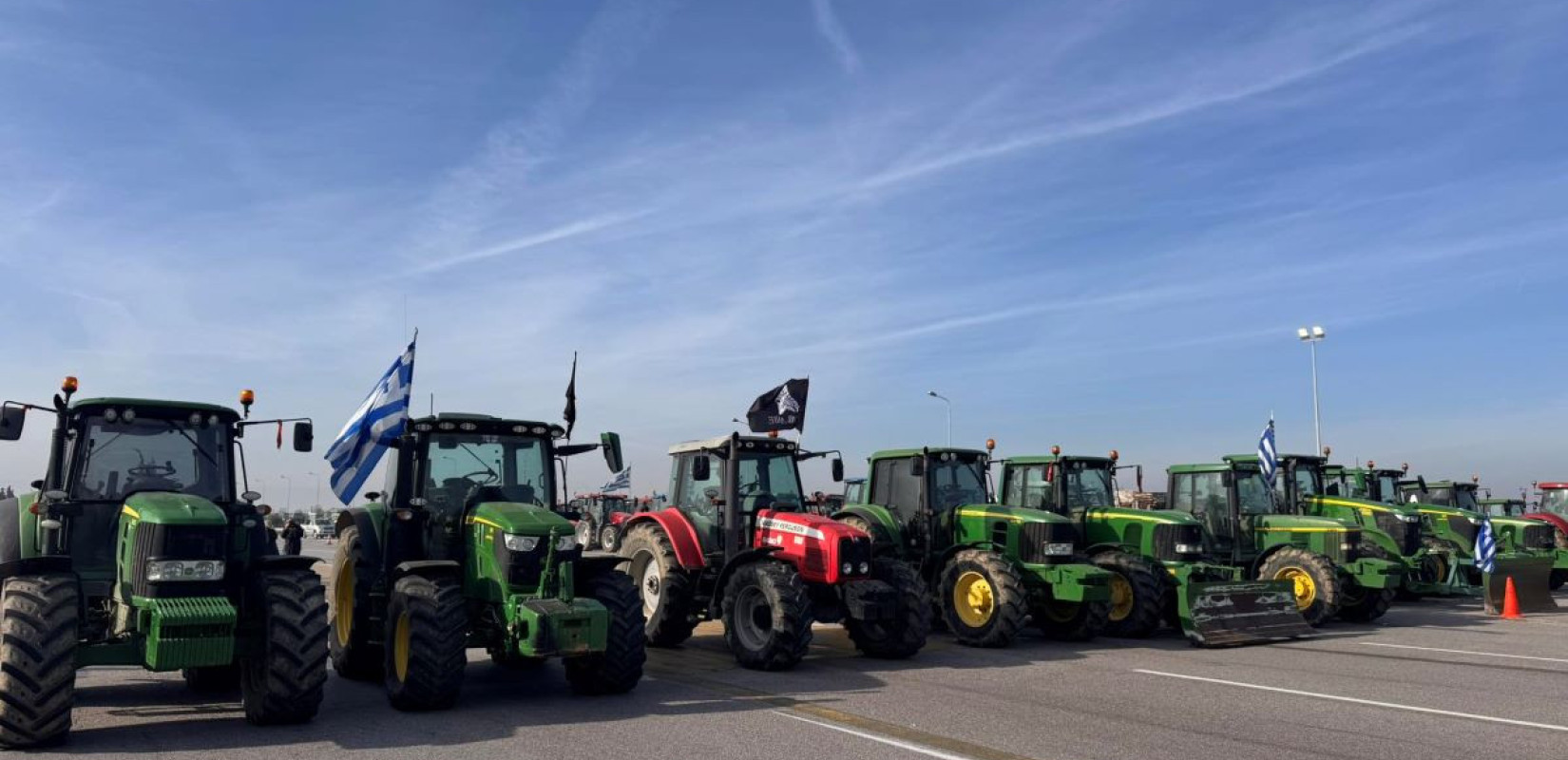 Χατζηδάκης για αγροτικά μπλόκα: Ο νόμος θα εφαρμοστεί