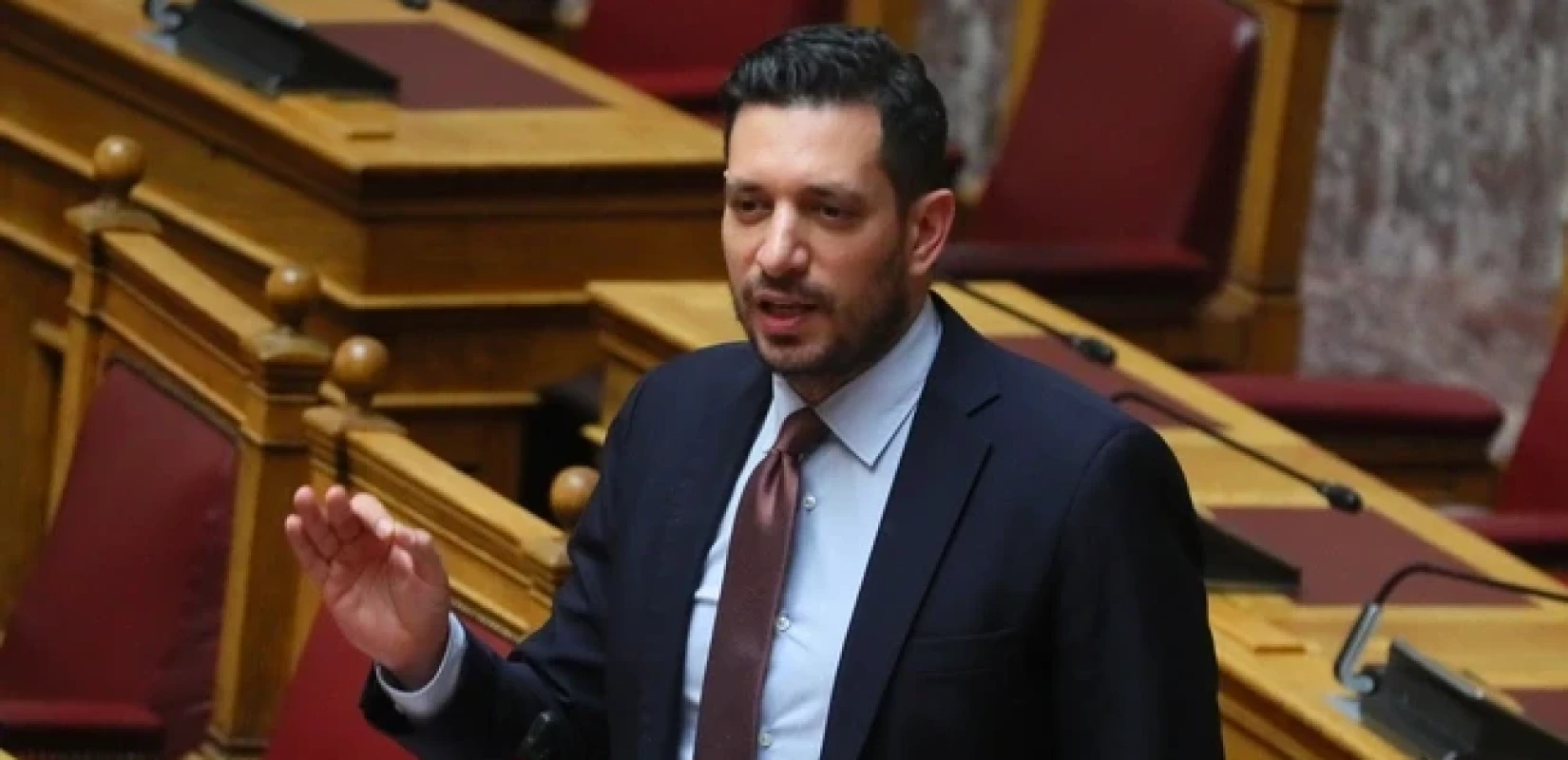 Νομοσχέδιο «ταξί»: Αφαιρείται η «παρακώλυση συγκοινωνιών» από τους λόγους ανάκλησης άδειας ΕΔΧ