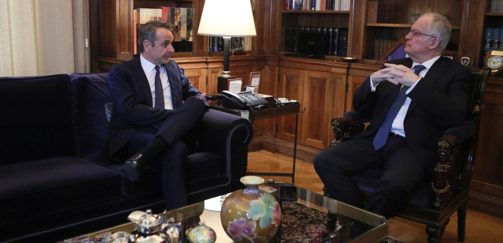 Επικοινωνία Κ. Μητσοτάκη με Κ. Τασούλα για τις εξελίξεις στη Μέση Ανατολή