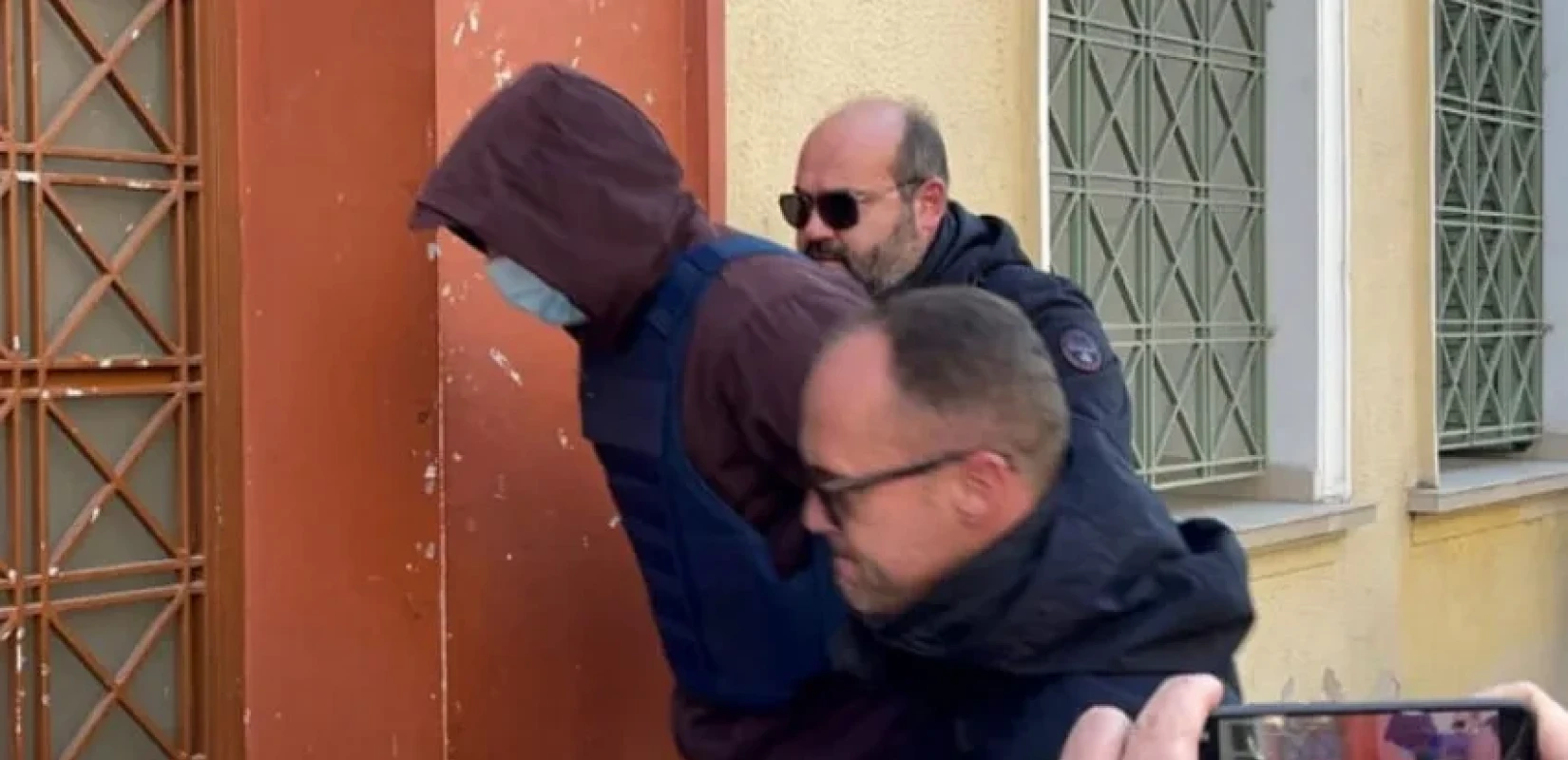 Σέρρες: Θρίλερ με τον θάνατο του 17χρονου - «Κάποιος τον ξαναχτύπησε, δεν πέθανε από τα πρώτα χτυπήματα» λέει φίλος του 16χρονου δράστη